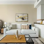 Beautiful Studio Apartment With Canal And Seaview