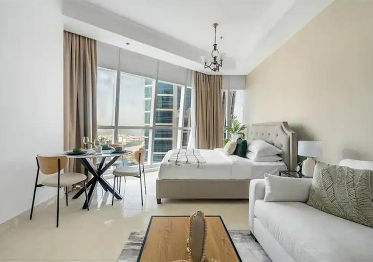 Beautiful With Canal And Seaview Dubai